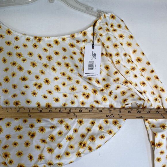Revolve Crop Top Blouse L Ivory Floral Billow Sleeve Cottage Coquette Dainty - Picture 5 of 9